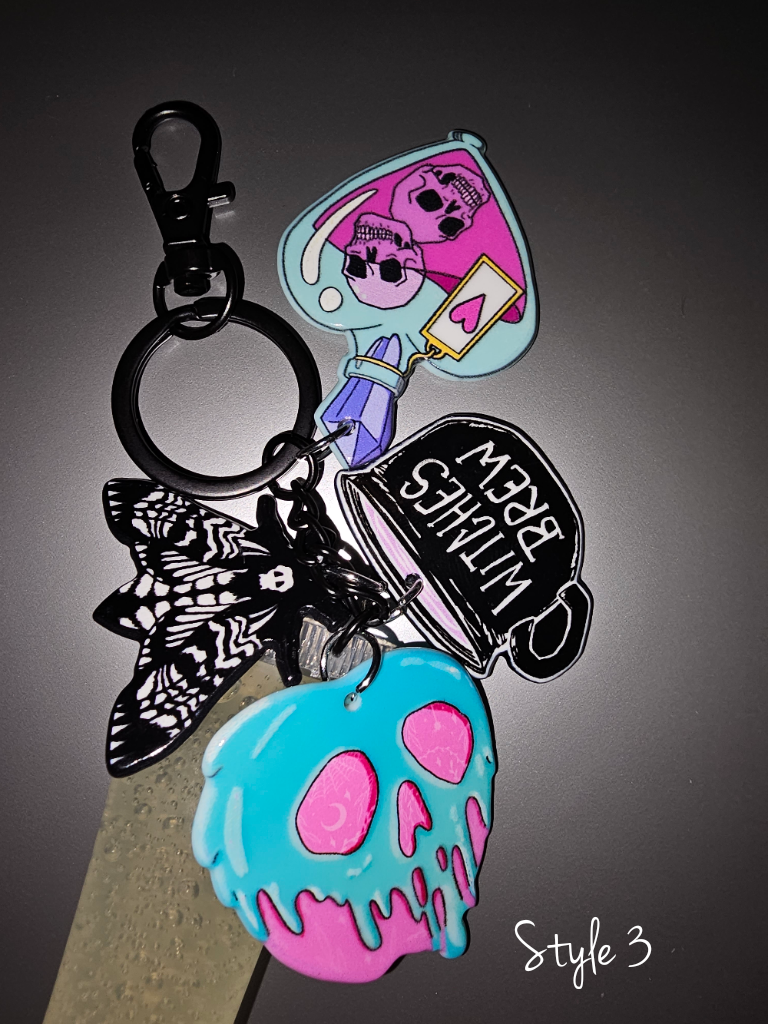 Spooky keychain gloss