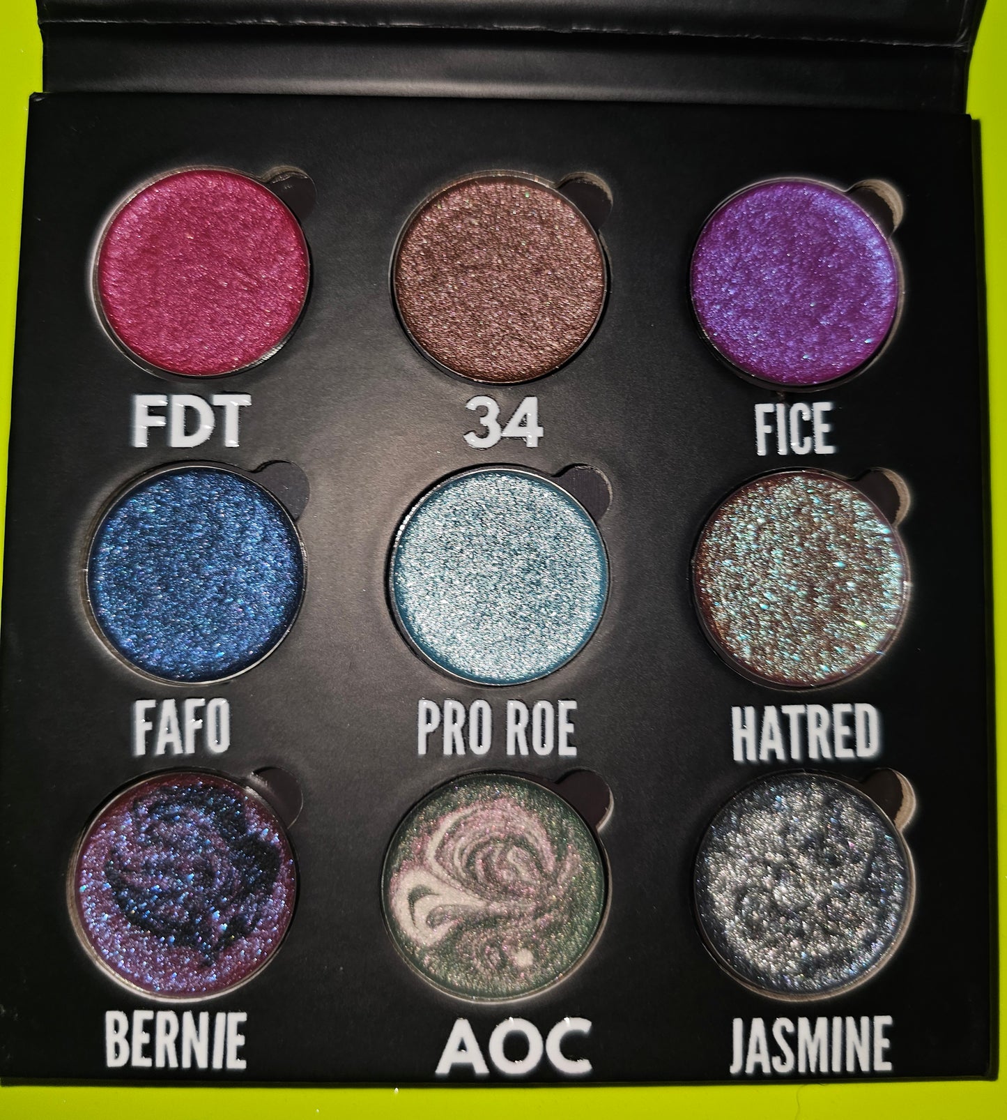 The Resistance palette